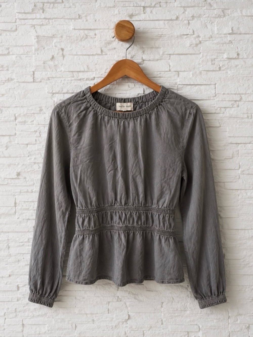 BELLA DAHL Sia Long Sleeve Elastic Shirred Top